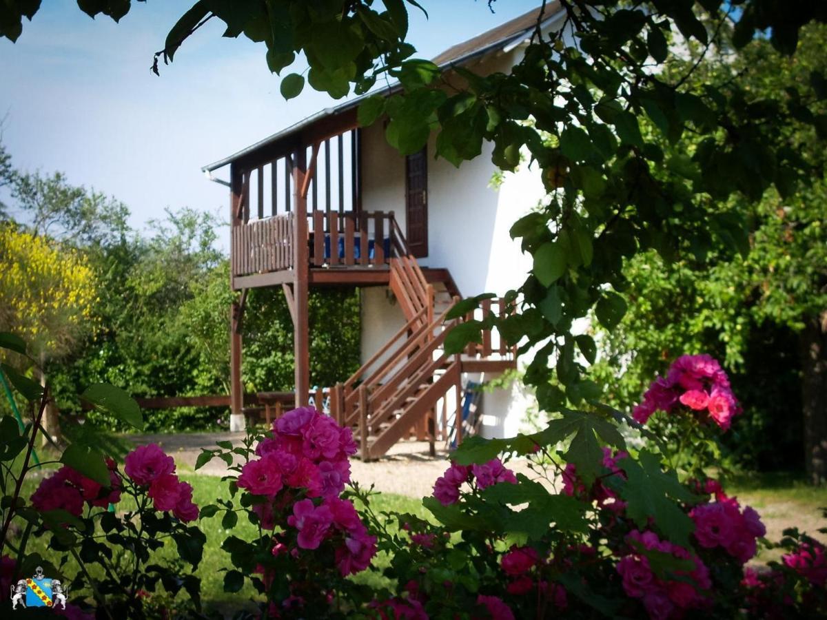 Logis Hôtel&Restaurant Au Clos Paillé Charme&Caractère La Roche-Posay Exterior foto